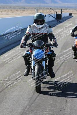 media/Dec-01-2025-Moto Forza (Mon) [[2daa91e15f]]/4-Around the Pits/